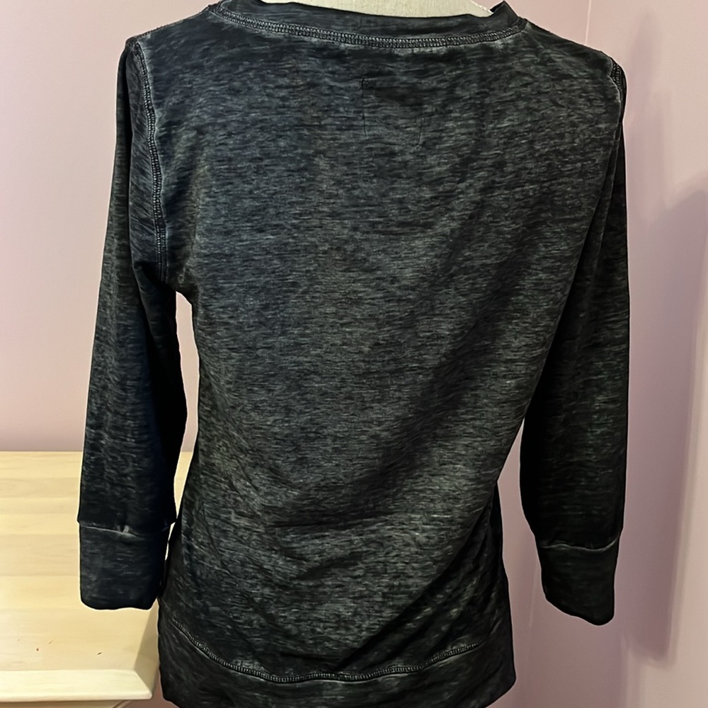 Central Park Tee - image 4